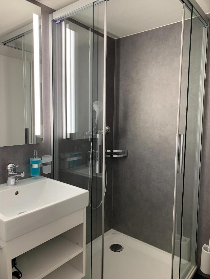 Hotel Engel Am Bahnhof Wädenswil Dış mekan fotoğraf