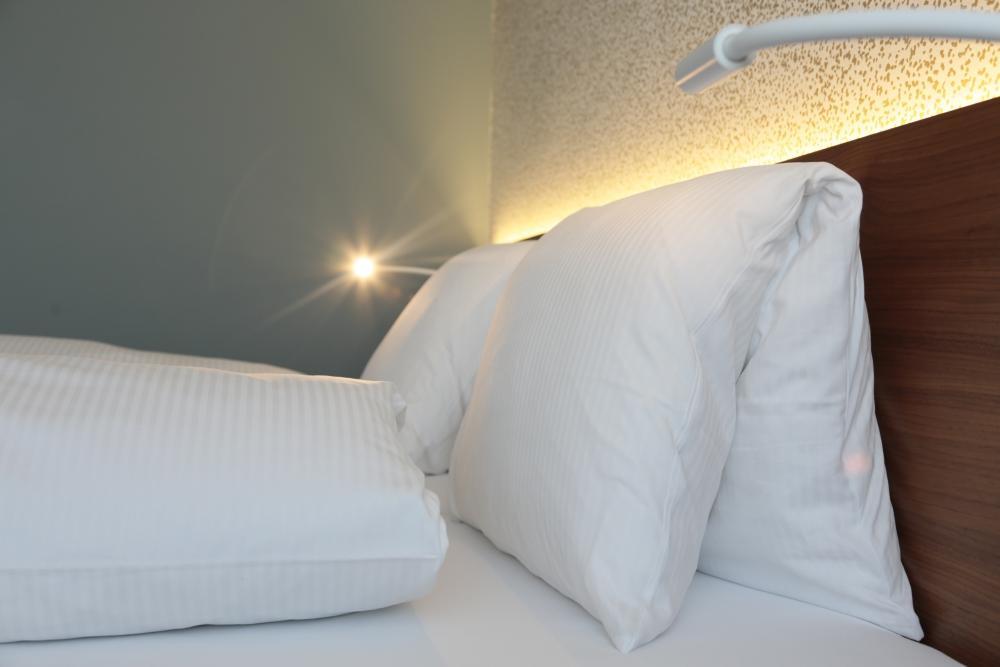 Hotel Engel Am Bahnhof Wädenswil Dış mekan fotoğraf